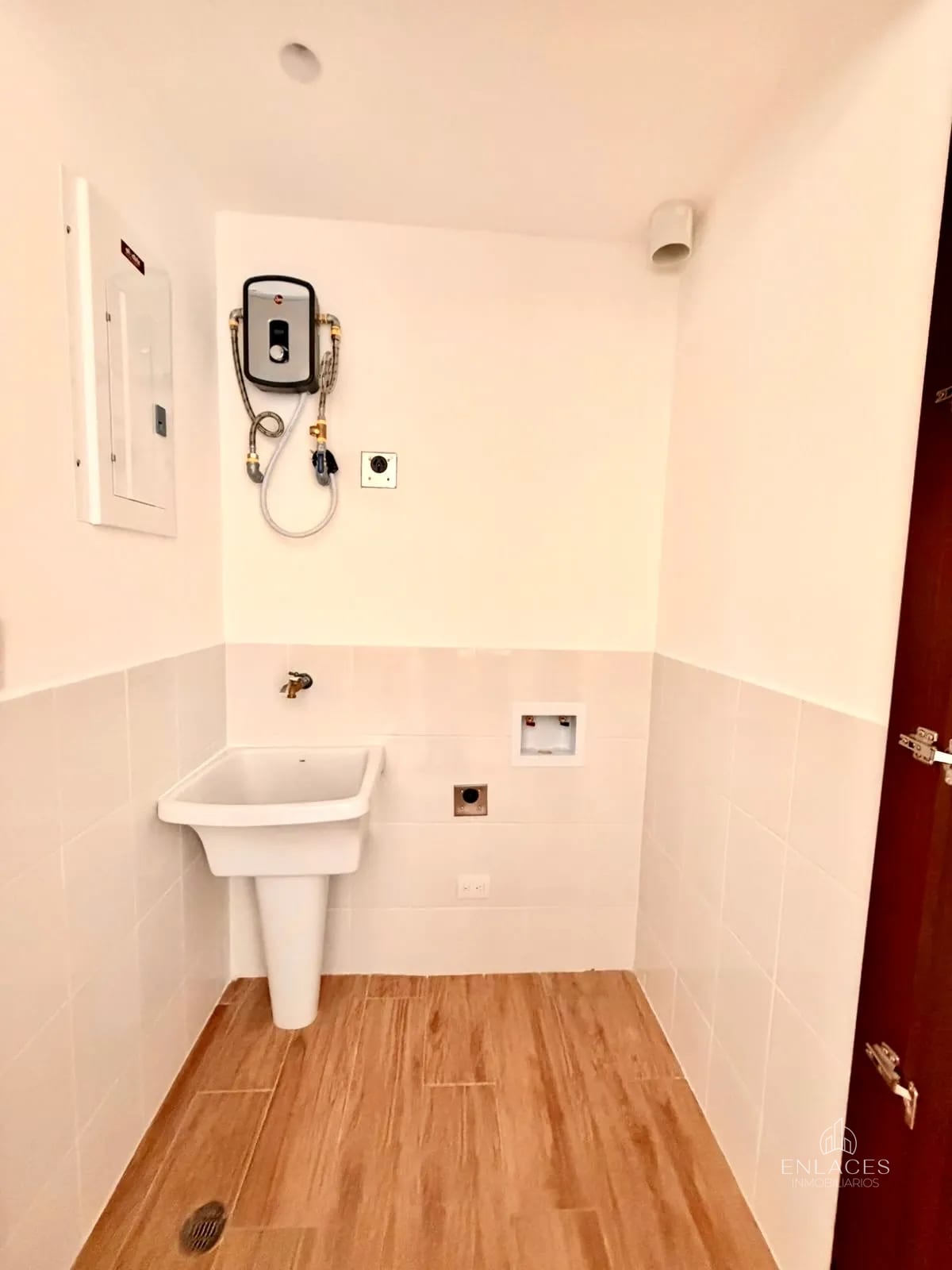 Zona 13 • Apartamento en Venta • Abitare Américas • 2 habitaciones — Apartamento en Venta en Zona 13, Guatemala, Ciudad — foto 12 de 14