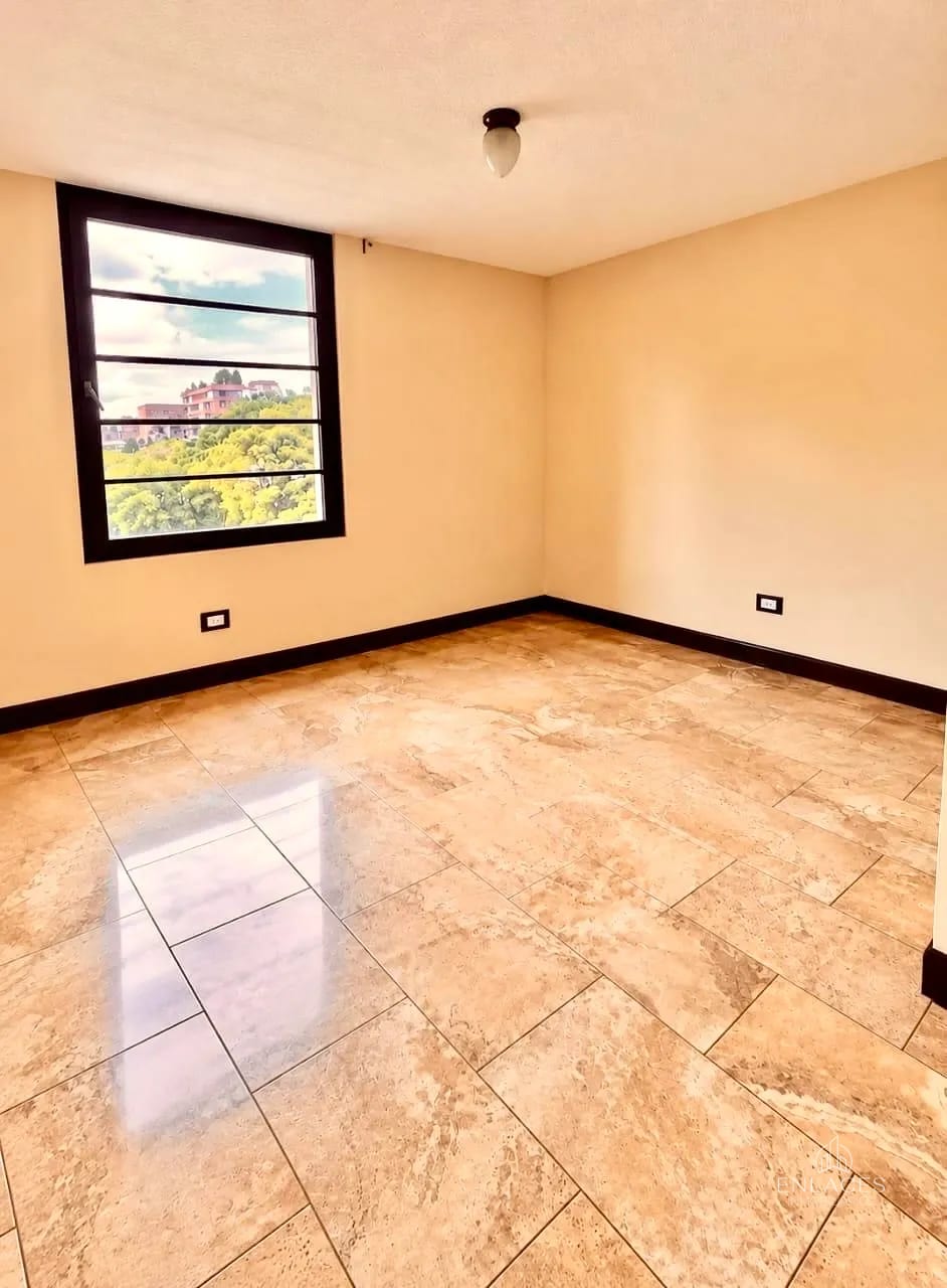 Zona 10 • Apartamento en Renta • Edificio Canamco — Apartamento en Alquiler en Canamco, Zona 10, Guatemala, Ciudad — foto 10 de 10