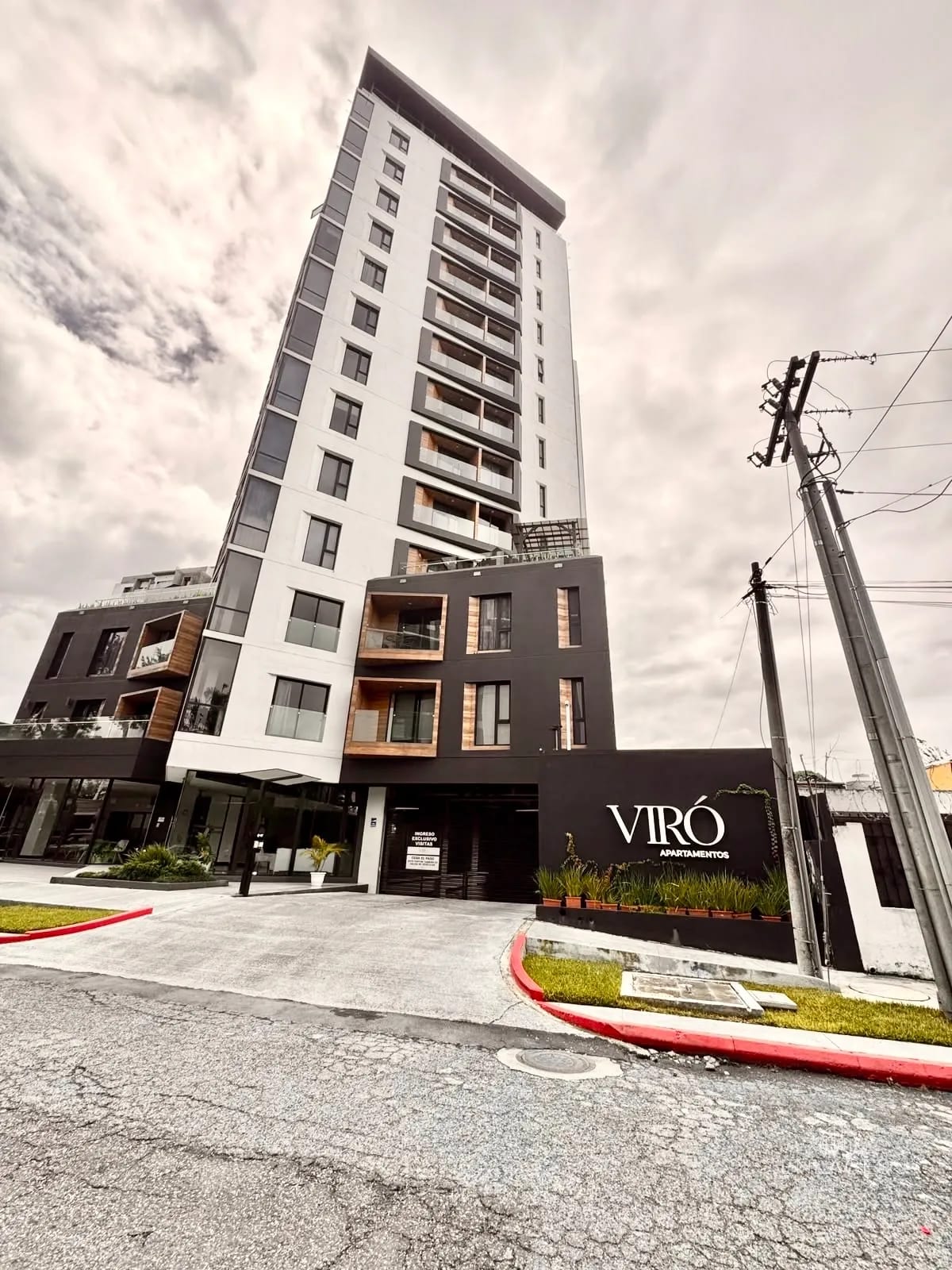 Zona 11 • Apartamento en Renta • Edificio Viro — Apartamento en Alquiler en Viró, Zona 11, Guatemala, Ciudad — foto 14 de 14