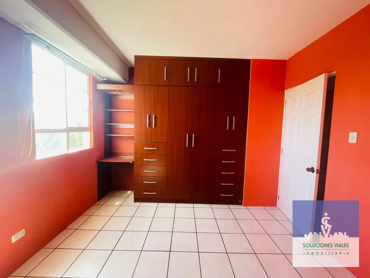 ALQUILO APARTAMENTO EN VILLAS DE SAN ISIDRO, ZONA 16 — Apartamento en Alquiler en Villas de San Isidro, Zona 16, Guatemala, Ciudad — foto 6 de 9