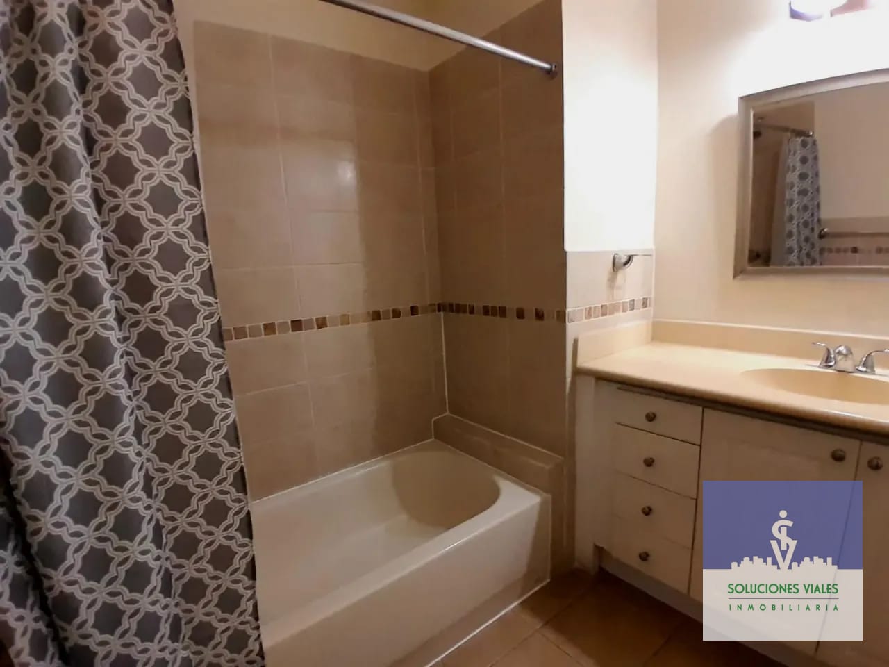 Alquiler Apartamento Amueblado y Equipado en Zona 14, las Américas — Apartamento en Alquiler en Bellini, Zona 14, Guatemala, Ciudad — foto 11 de 13
