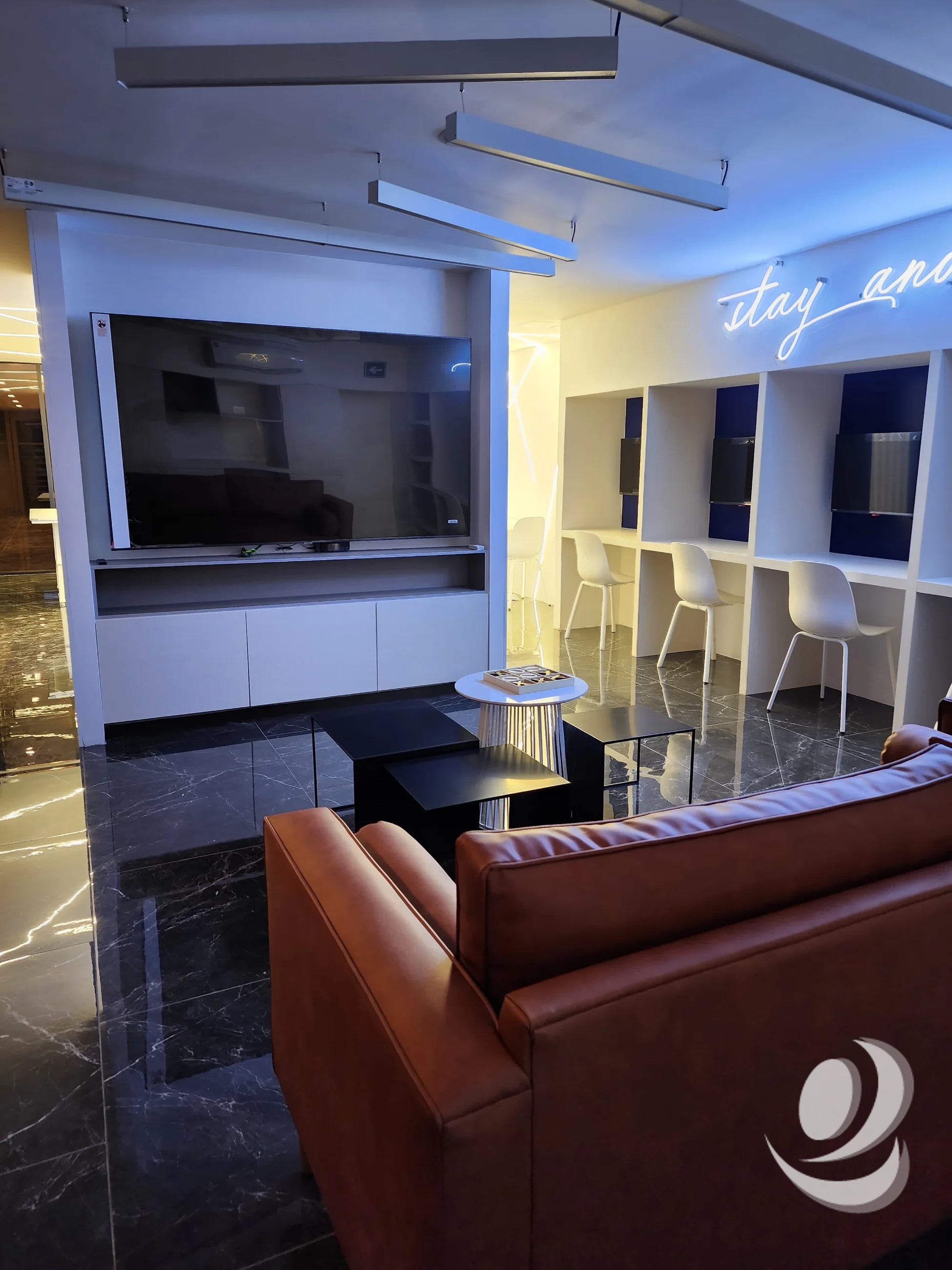 Venta de Apartamento en NUEVO Edificio de Lujos en zona 11. - 4