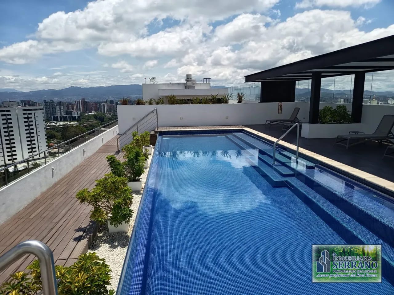 Venta de Exclusivo Apartamento | Edificio, Zona 15 Dentro de Garita Vh — Apartamento en Venta en LIV, Zona 15, Guatemala, Ciudad — foto 1 de 17