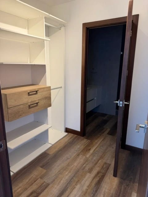 Apartamento en RENTA zona 10-3 dormitorios — Apartamento en Alquiler en Zona 10, Guatemala, Ciudad — foto 9 de 16