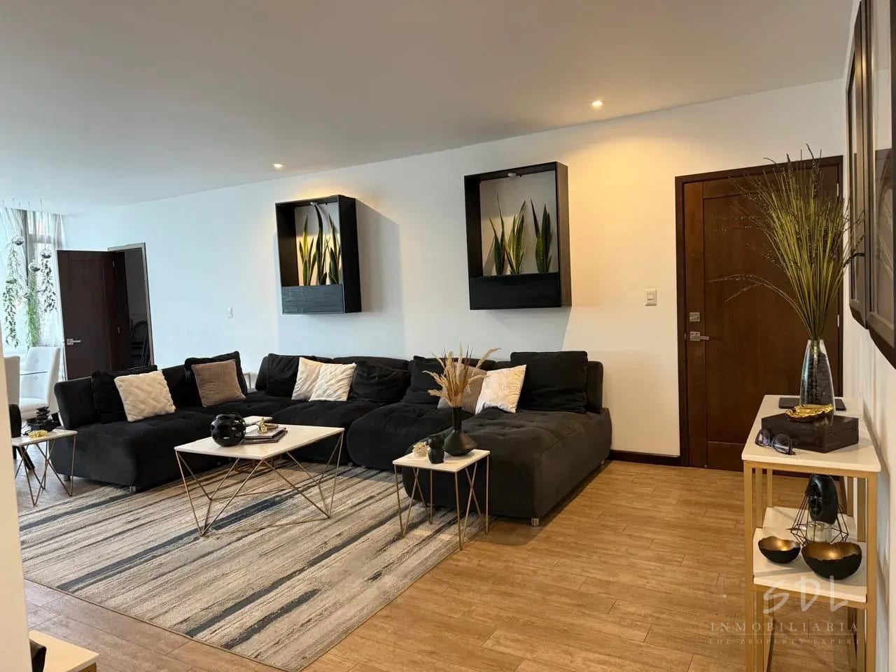 Zona 15 Albero — Apartamento en Alquiler en Zona 15, Guatemala, Ciudad — foto 1 de 11