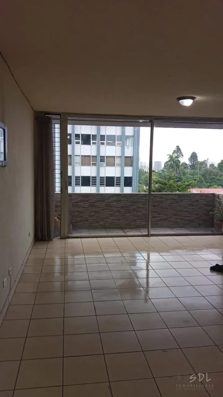 Zona 9 — Apartamento en Alquiler en Zona 9, Guatemala, Ciudad — foto 1 de 6