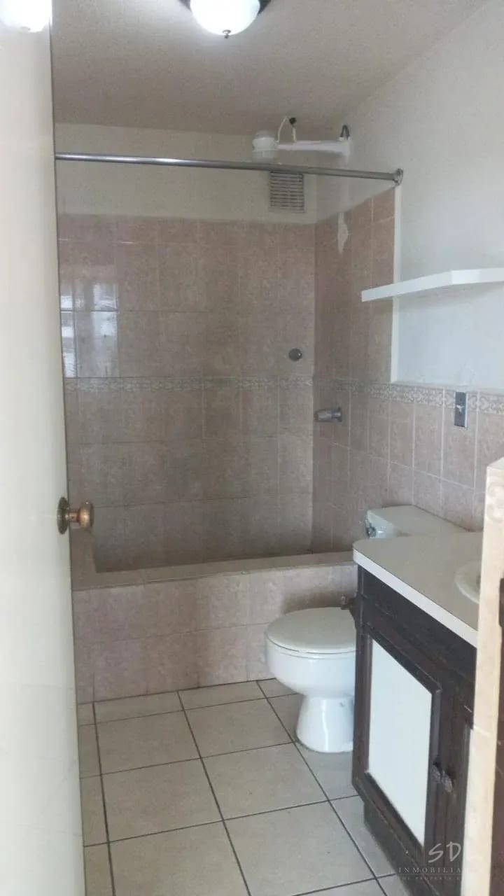 Zona 9 — Apartamento en Alquiler en Zona 9, Guatemala, Ciudad — foto 5 de 6