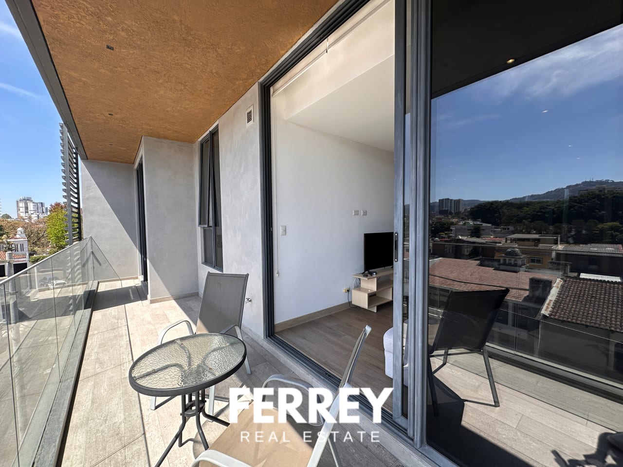 2 dormitorios, amueblado, dentro de garita — Apartamento en Venta en Trivá, Zona 15, Guatemala, Ciudad — foto 4 de 17