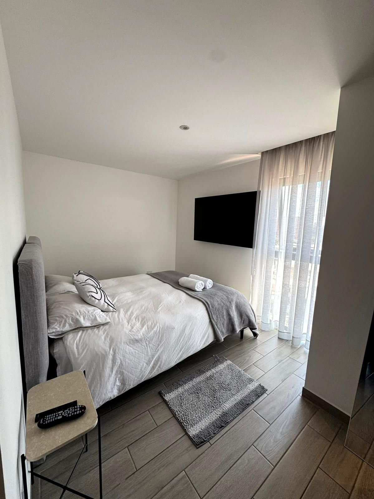 Ideal para extranjeros en zona 10 — Apartamento en Venta en Zona 10, Guatemala, Ciudad — foto 8 de 12