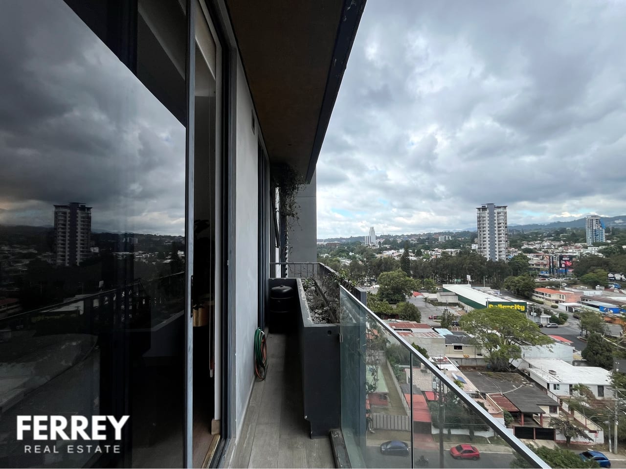 Apartamento en venta en zona 15 Edificio TRIVA — Apartamento en Venta en Trivá, Zona 15, Guatemala, Ciudad — foto 4 de 9