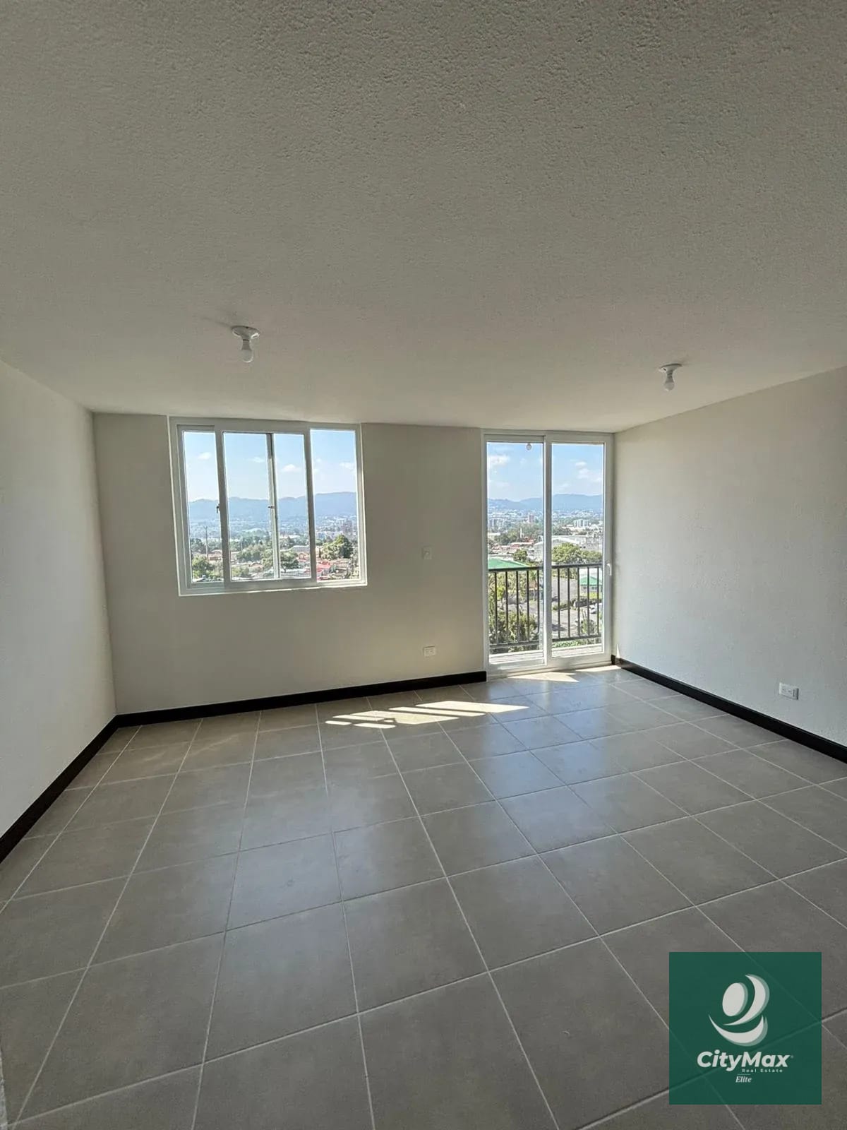 Apartamento en Venta - Zona 12 — Apartamento en Venta en Esenta, Zona 12, Guatemala, Ciudad — foto 4 de 14