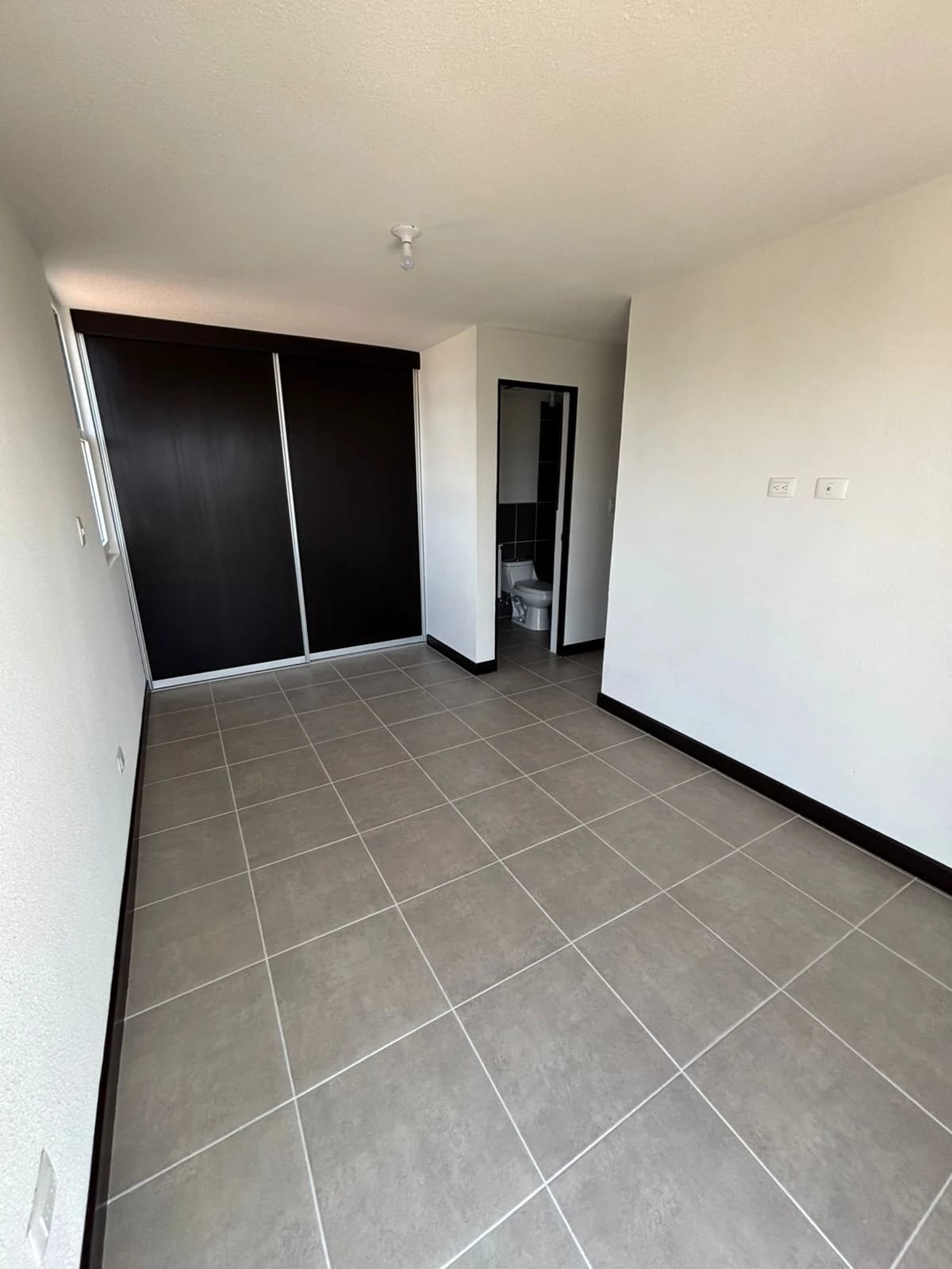 Apartamento en Venta - Zona 12 — Apartamento en Venta en Esenta, Zona 12, Guatemala, Ciudad — foto 5 de 14