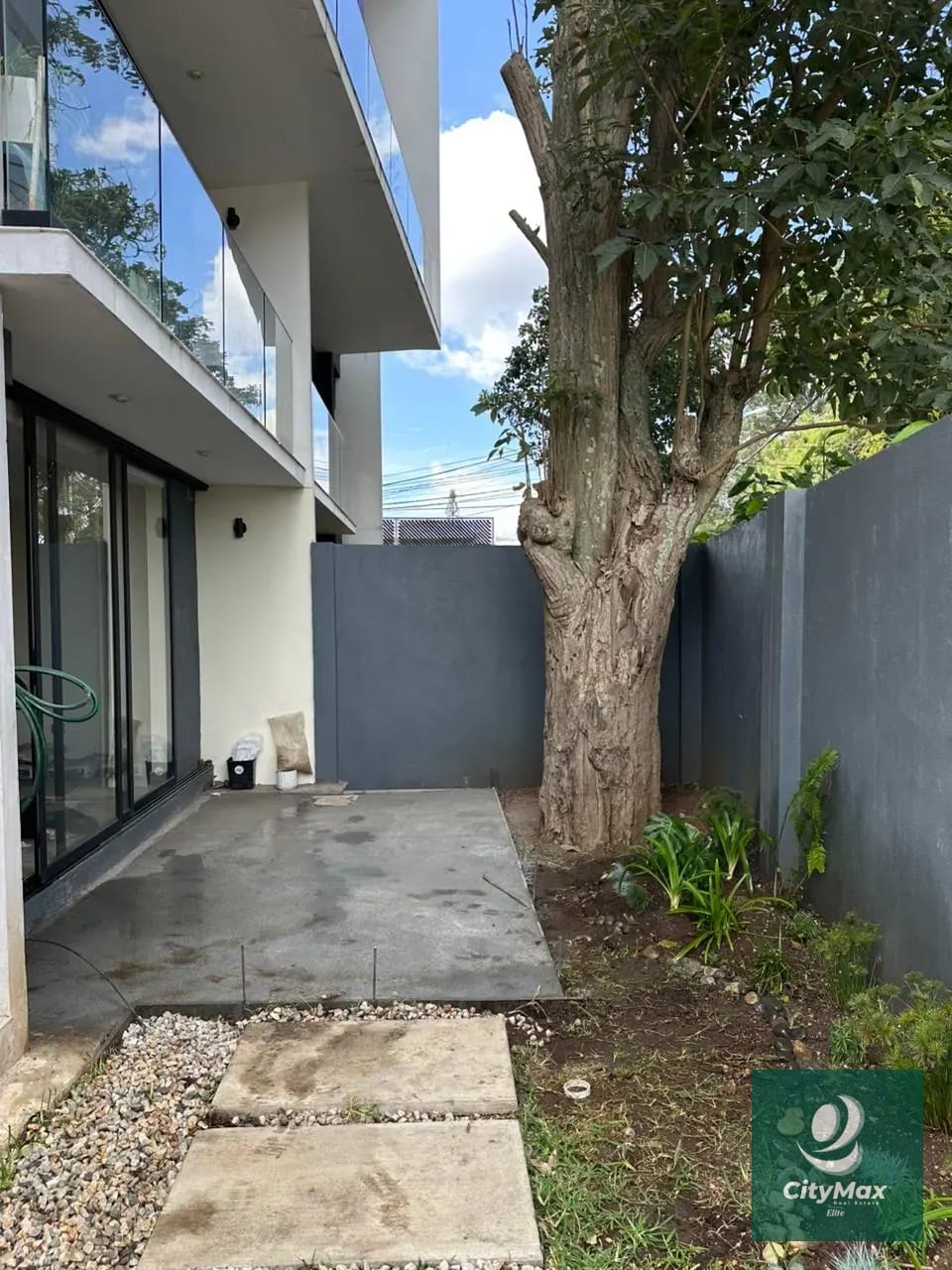 Apartamento en Renta con Área Verde - Zona 15 — Apartamento en Alquiler en Epic15, Zona 15, Guatemala, Ciudad — foto 7 de 9