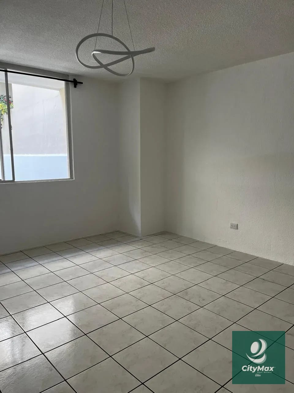 Apartamento en Venta - Zona 16 — Apartamento en Venta en La Montaña, Zona 16, Guatemala, Ciudad — foto 3 de 11