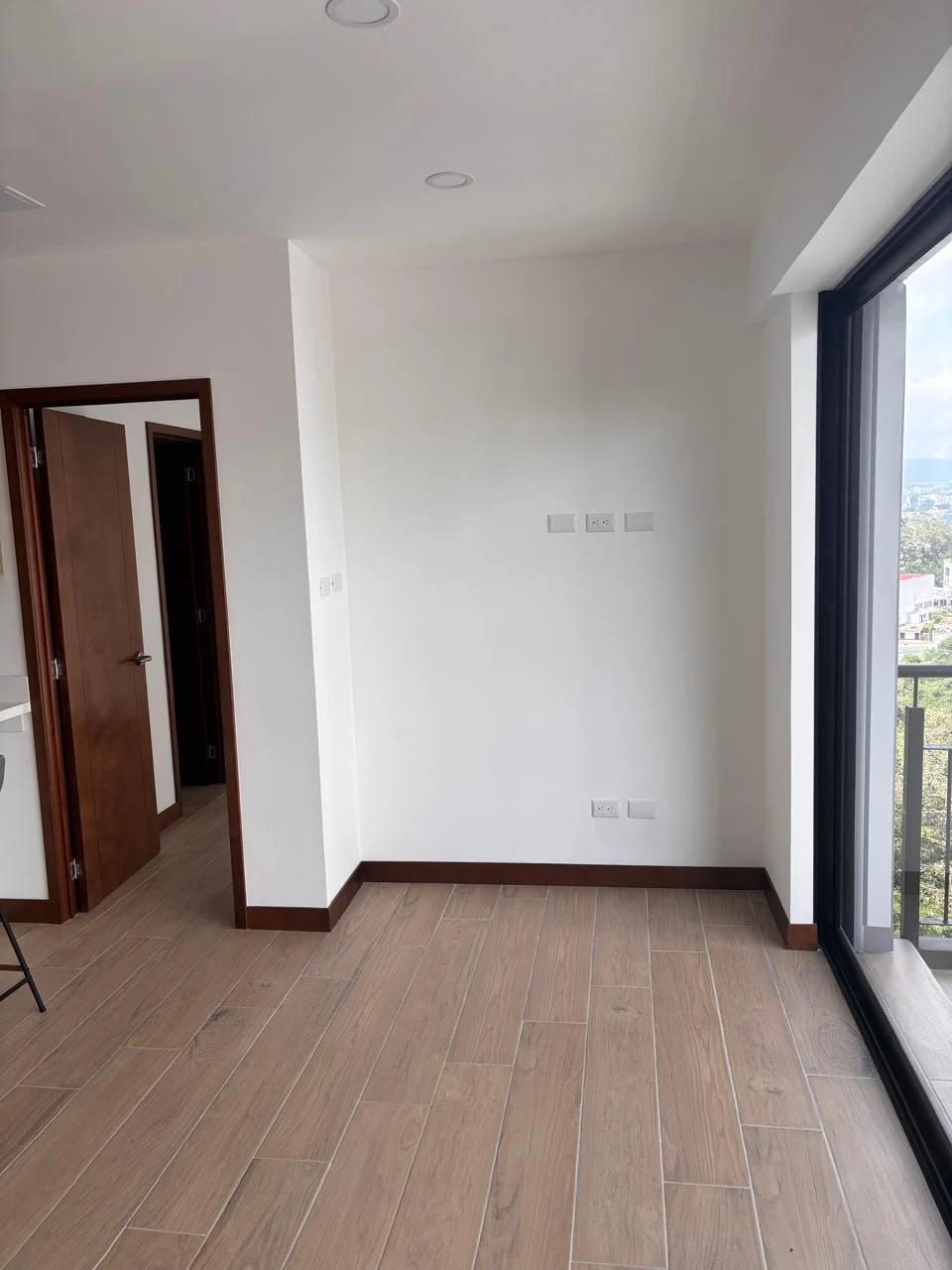 Apartamento en Renta - Vilabosque 34 — Apartamento en Alquiler en Zona 16, Guatemala, Ciudad — foto 5 de 13