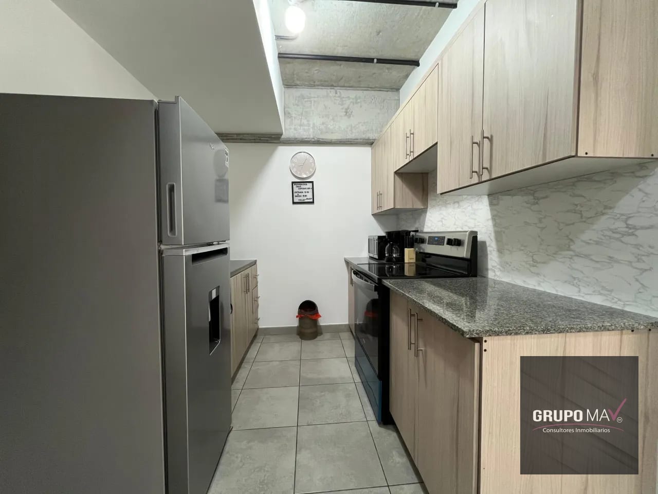 Apartamento Amueblado Zona 4 Edificio Modra — Apartamento en Alquiler en Modra, Zona 4, Guatemala, Ciudad — foto 3 de 11