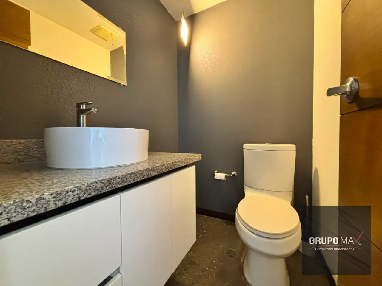 Apartamento Loft Zona 4 Edificio Cuatro Venezia — Apartamento en Alquiler en Cuatro Venezia, Zona 4, Guatemala, Ciudad — foto 8 de 10
