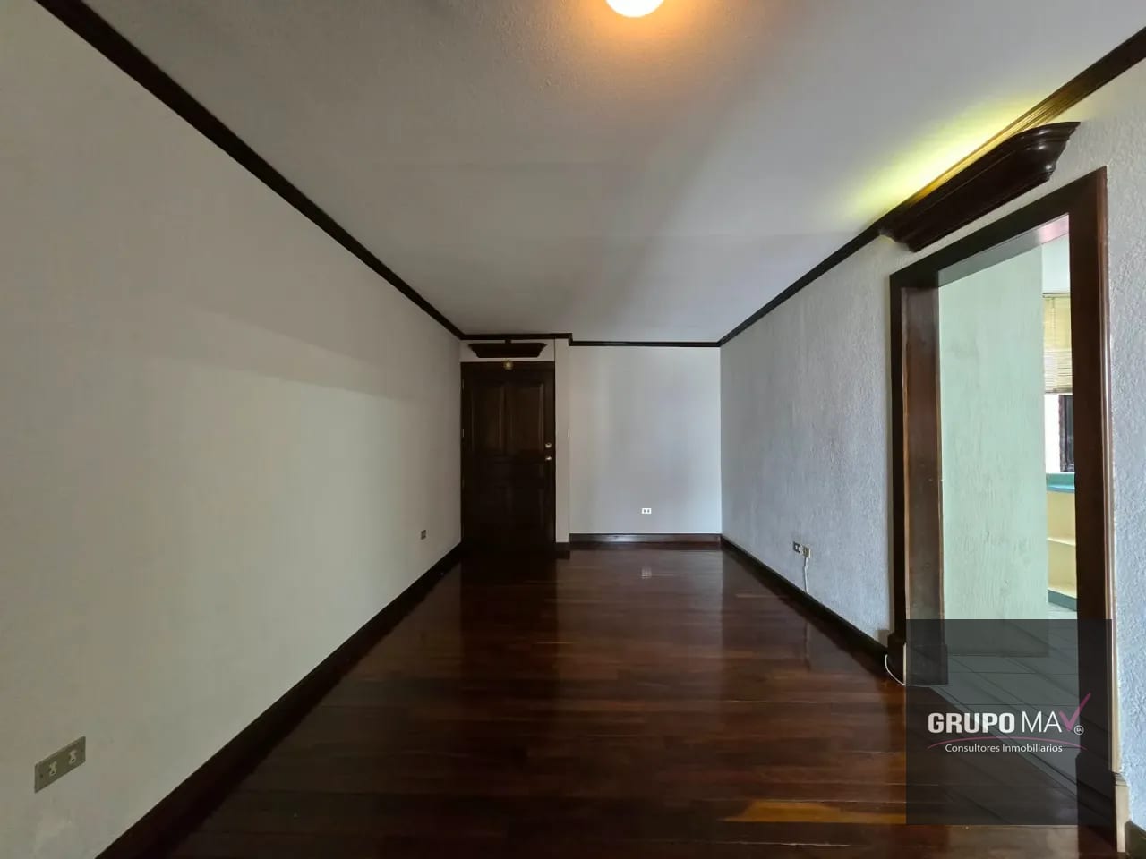 Apartamento en Zona 10 A la par de C.C La Estación +1 — Apartamento en Alquiler en Zona 10, Guatemala, Ciudad — foto 7 de 11