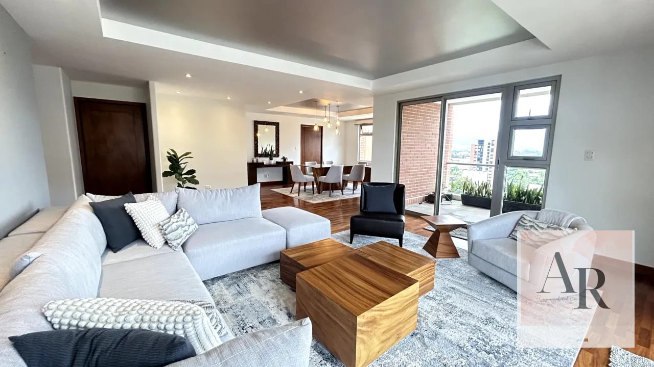 Espectacular apartamento en venta sen zona 14 — Apartamento en Venta en Akoya, Zona 14, Guatemala, Ciudad — foto 13 de 14