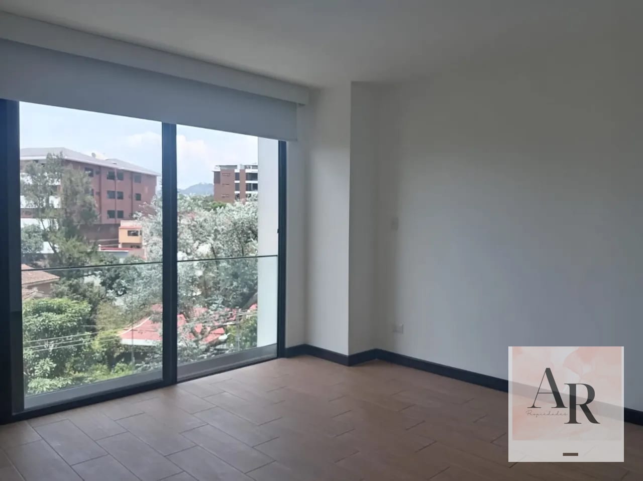 Apartamento en renta zona 15 VH1 — Apartamento en Alquiler en Zona 15, Guatemala, Ciudad — foto 5 de 7