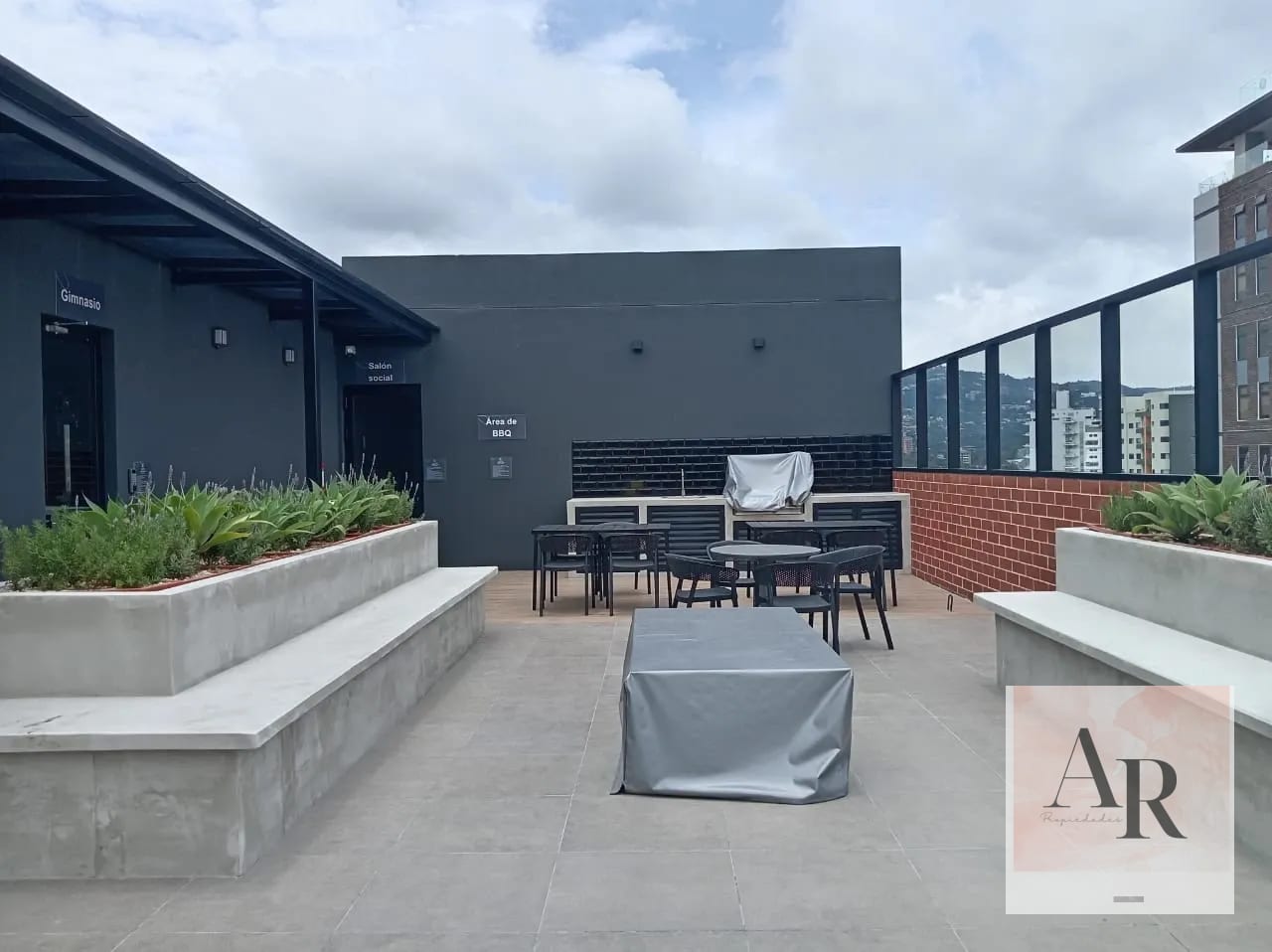 Apartemaneto en renta zona 10 — Apartamento en Alquiler en Zona 10, Guatemala, Ciudad — foto 6 de 8