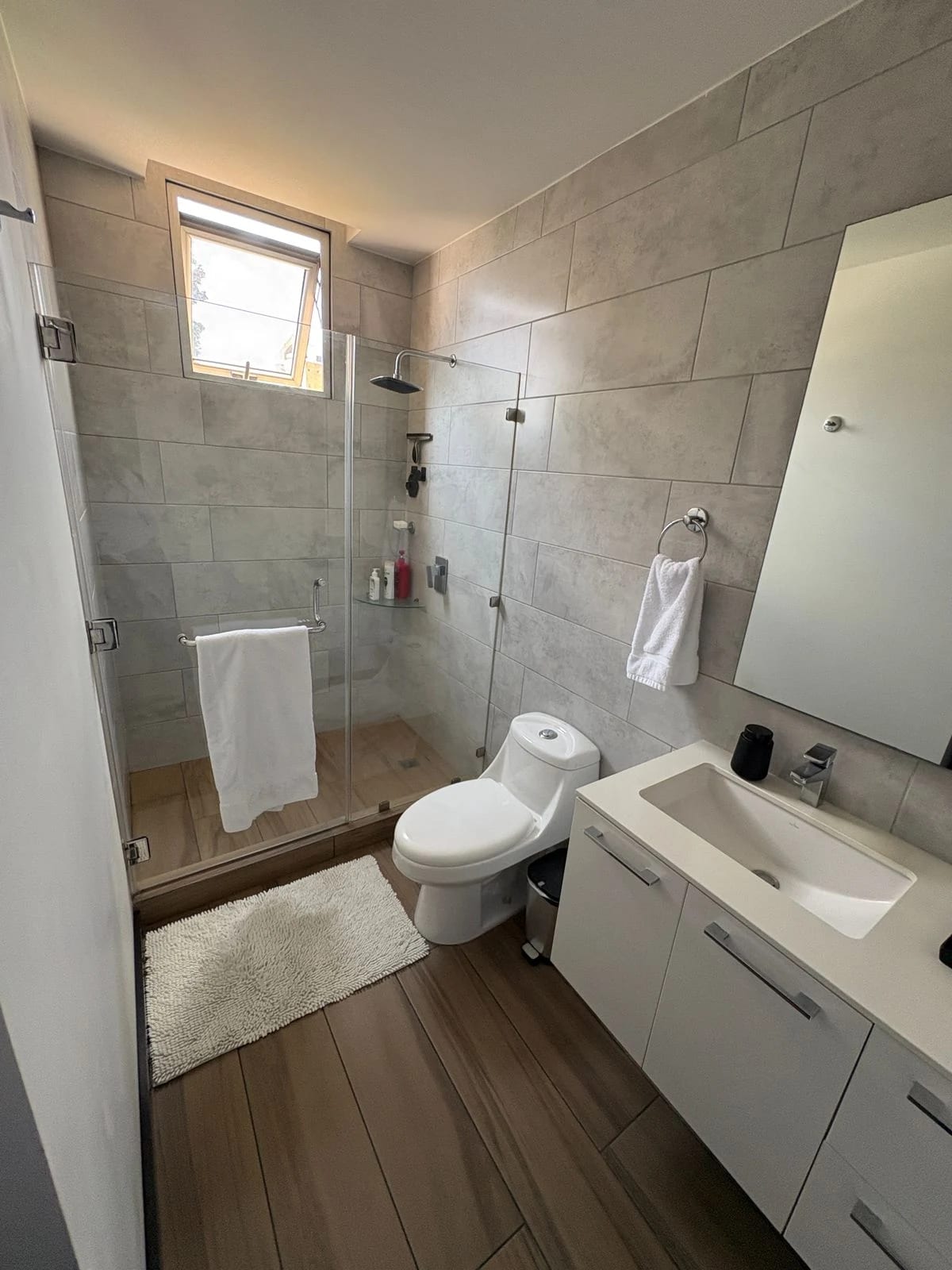 Apto en renta en CASSIA zona 15 — Apartamento en Alquiler en Cassia, Zona 15, Guatemala, Ciudad — foto 4 de 6