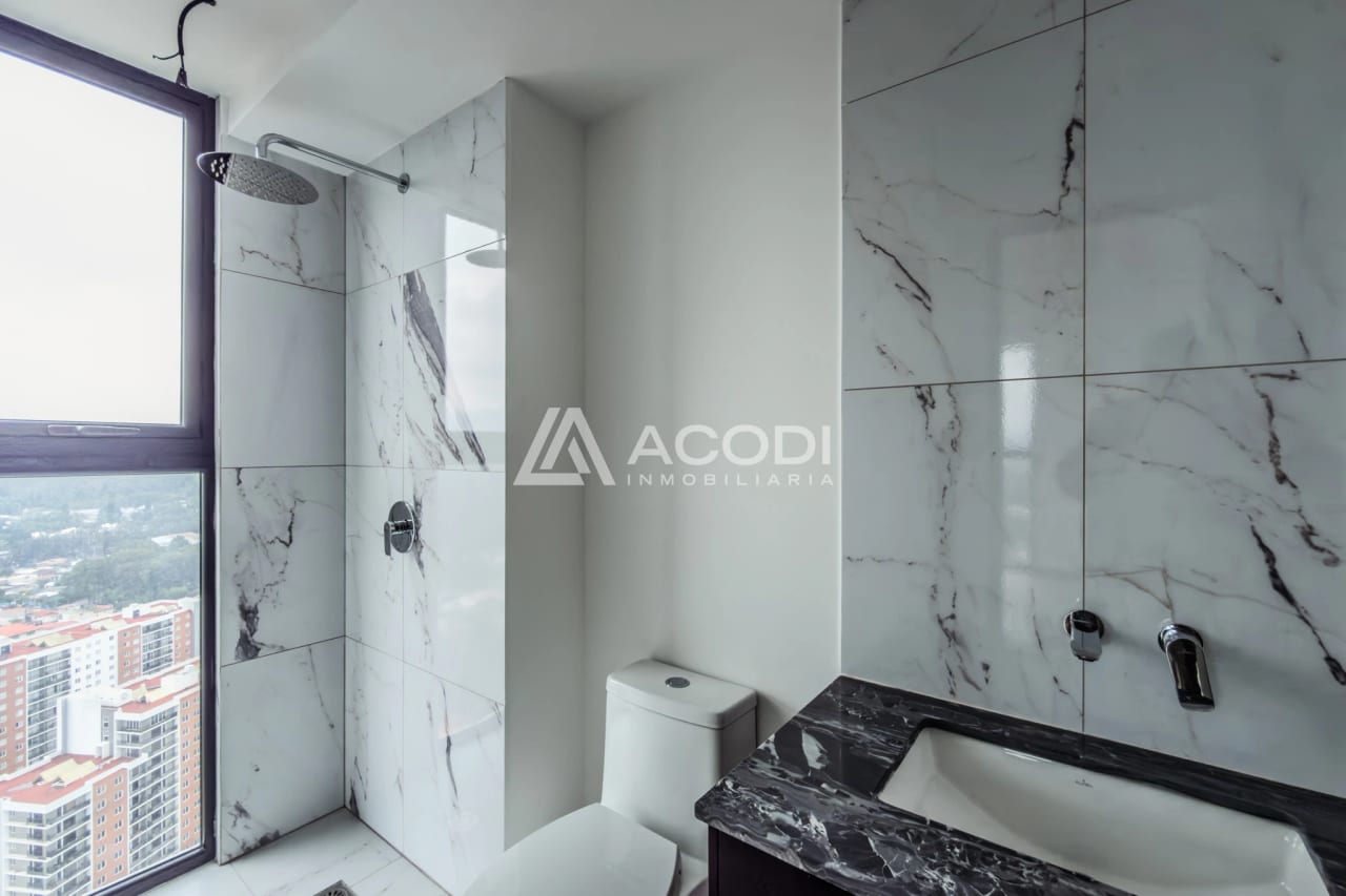 Apartamento en nivel alto en Altaire, zona 11 — Apartamento en Venta en Zona 11, Guatemala, Ciudad — foto 6 de 16