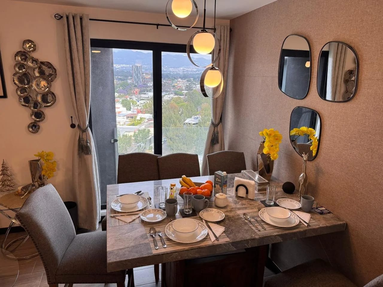 Apartamento amueblado en Zona 11 — Apartamento en Alquiler en Zona 11, Guatemala, Ciudad — foto 1 de 8