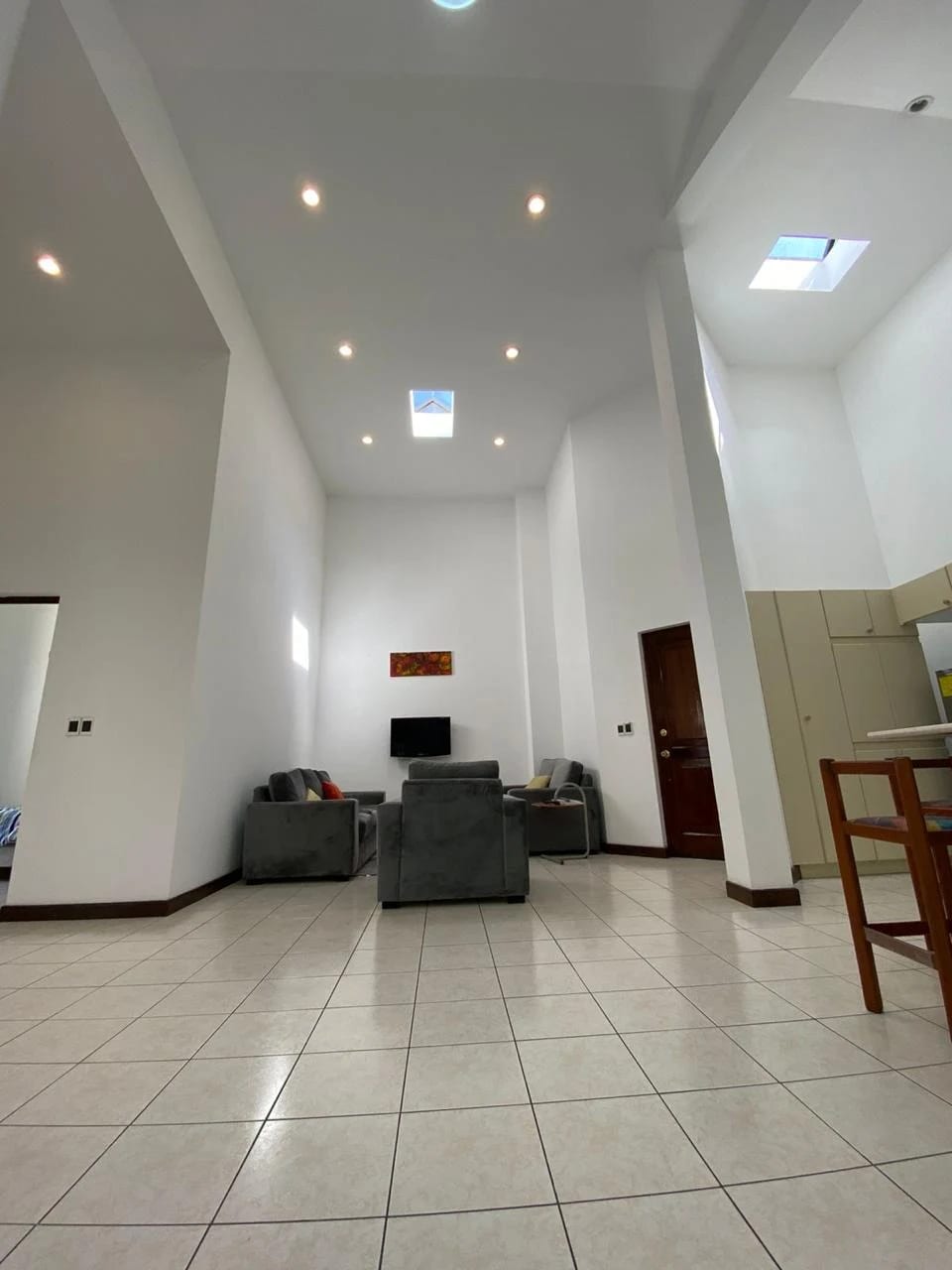 Apartamento semi amueblado en Zona 15 — Apartamento en Alquiler en Zona 15, Guatemala, Ciudad — foto 9 de 12