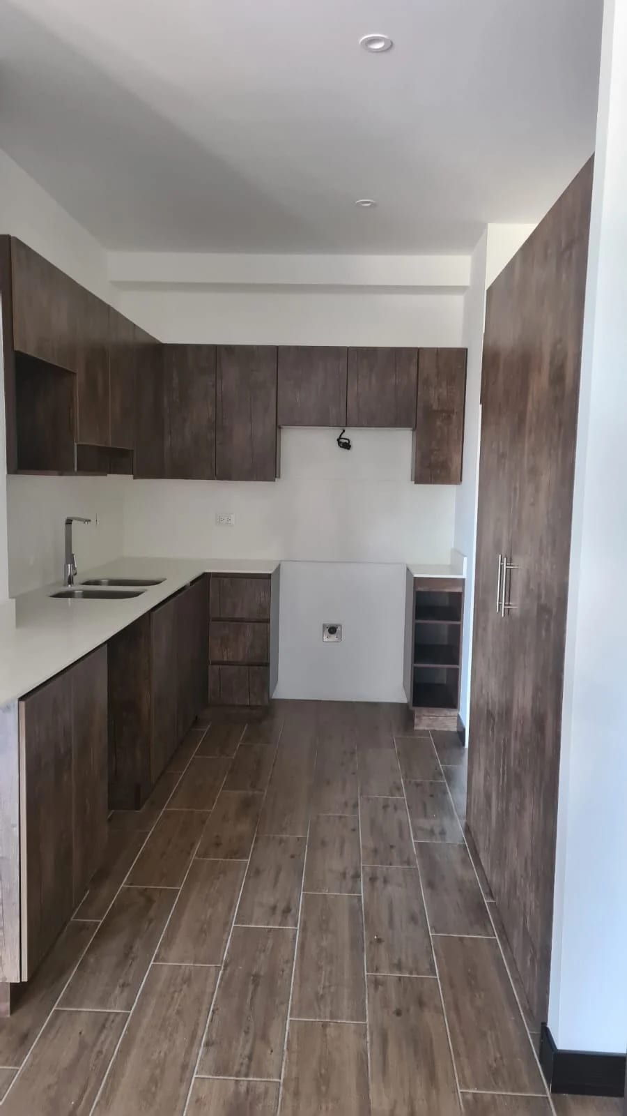 Apartamento en Zona 10 — Apartamento en Venta en Zona 10, Guatemala, Ciudad — foto 9 de 9