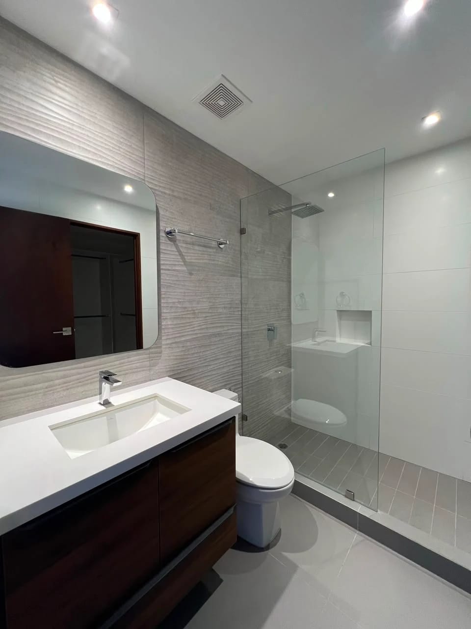 Apartamento en Zona 13 — Apartamento en Alquiler en Zona 13, Guatemala, Ciudad — foto 2 de 10