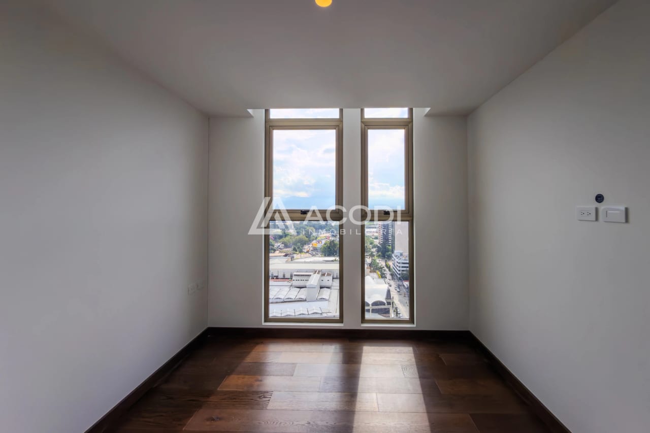 Apartamento en Zona 10 — Apartamento en Venta en Zona 10, Guatemala, Ciudad — foto 9 de 10