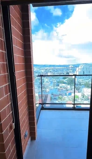 Apartamento en Zona 4 — Apartamento en Alquiler en Zona 4, Guatemala, Ciudad — foto 5 de 10