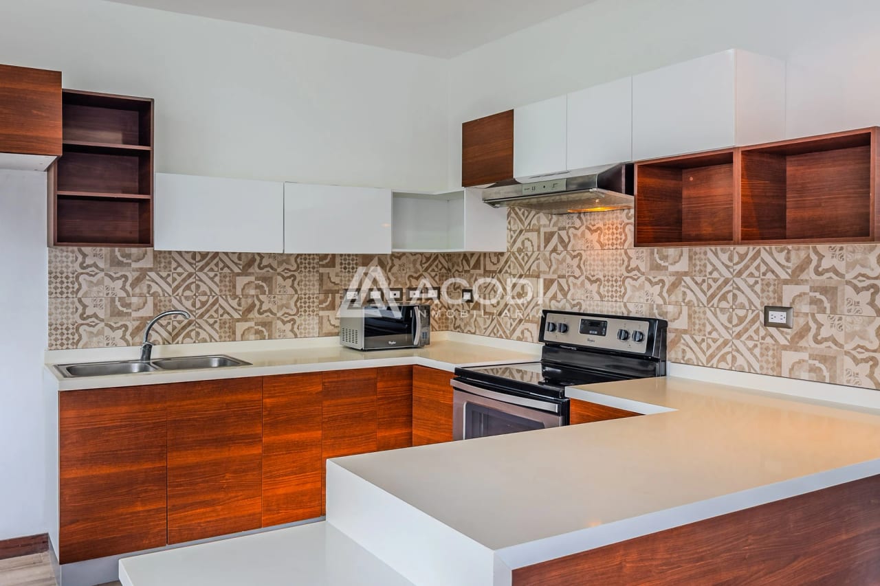Apartamento en Zona 16 — Apartamento en Venta en Zona 16, Guatemala, Ciudad — foto 3 de 11