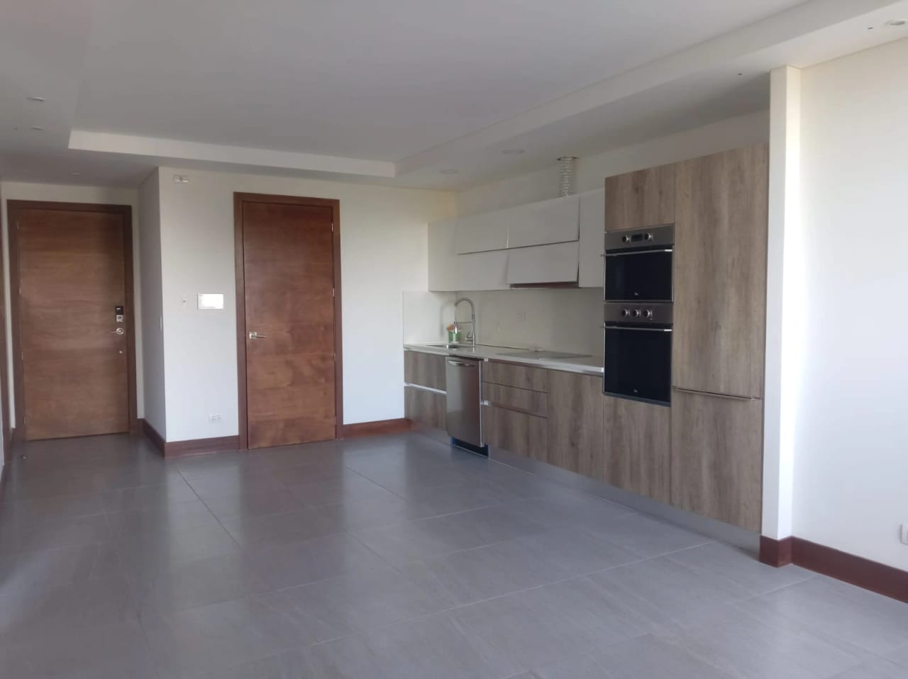 Apartamento en Vista Hermosa II, Zona 15 — Apartamento en Alquiler en Zona 15, Guatemala, Ciudad — foto 1 de 6