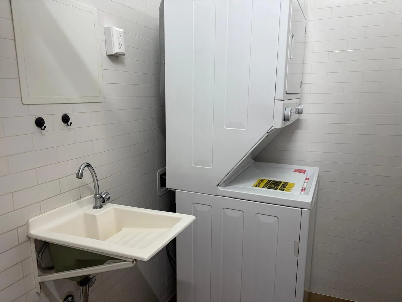 Apartamento en Zona 15 — Apartamento en Alquiler en Zona 15, Guatemala, Ciudad — foto 4 de 5