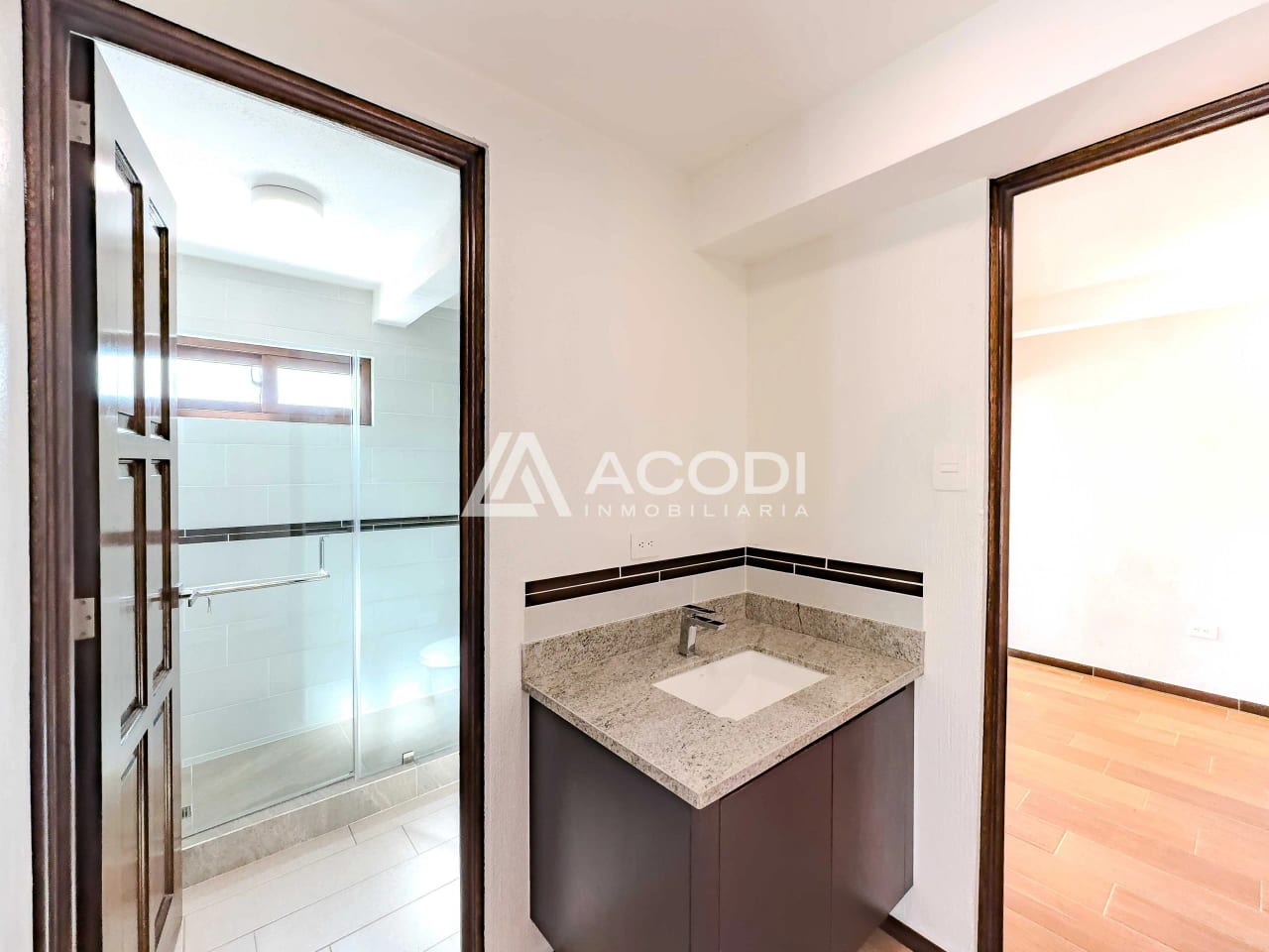 Apartamento en Zona 16 — Apartamento en Alquiler en Zona 16, Guatemala, Ciudad — foto 7 de 8