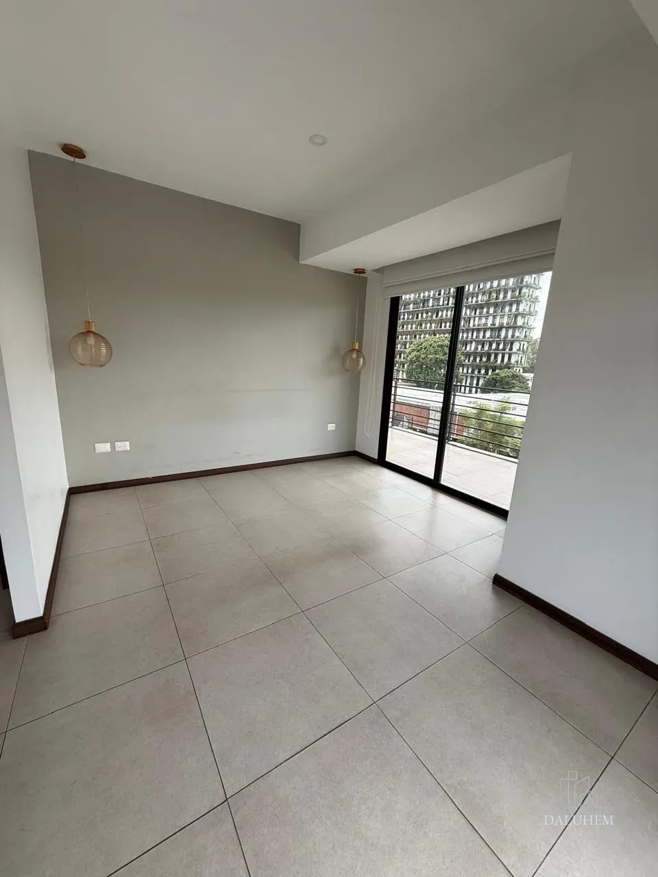 Apartamento en Renta Edificio Mira, Zona 10 1 Habitación — Apartamento en Alquiler en Mira, Zona 10, Guatemala, Ciudad — foto 2 de 17