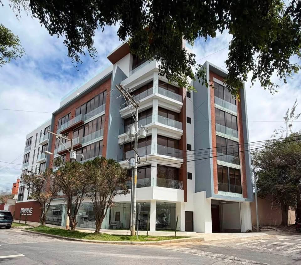 Apartamento en Renta – Edificio Privé, Zona 15 — Apartamento en Alquiler en Privé, Zona 15, Guatemala, Ciudad — foto 1 de 17