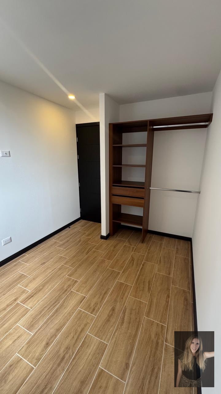 Apartamento en renta Edificio Essenza zona 13 — Apartamento en Alquiler en Zona 13, Guatemala, Ciudad — foto 4 de 8