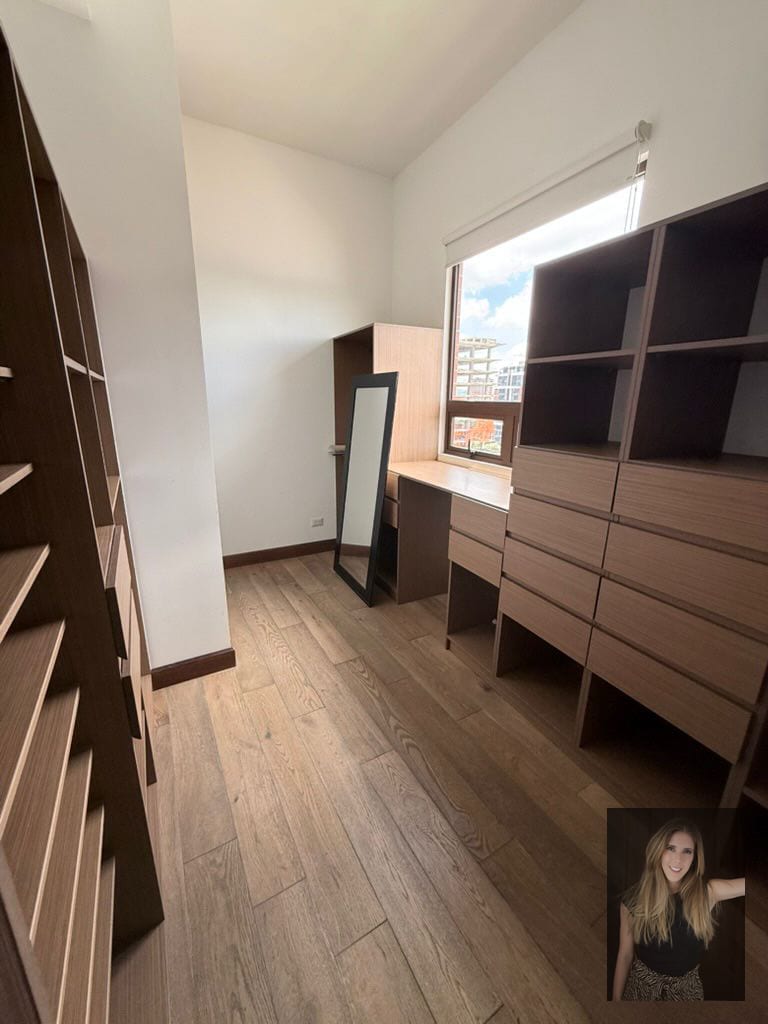 Apartamento en renta en Edificio en zona 10 a una cuadra de zona 10 — Apartamento en Alquiler en Zona 10, Guatemala, Ciudad — foto 9 de 17