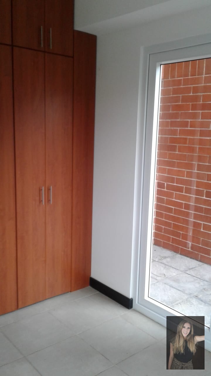 Apartamento en renta Cañadas 16 zona 16 — Apartamento en Alquiler en Zona 16, Guatemala, Ciudad — foto 9 de 12
