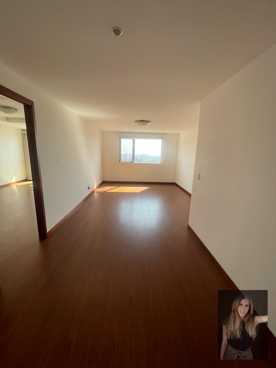 Apartamento en renta Edificio Botticelli zona 15 — Apartamento en Alquiler en Zona 15, Guatemala, Ciudad — foto 1 de 15