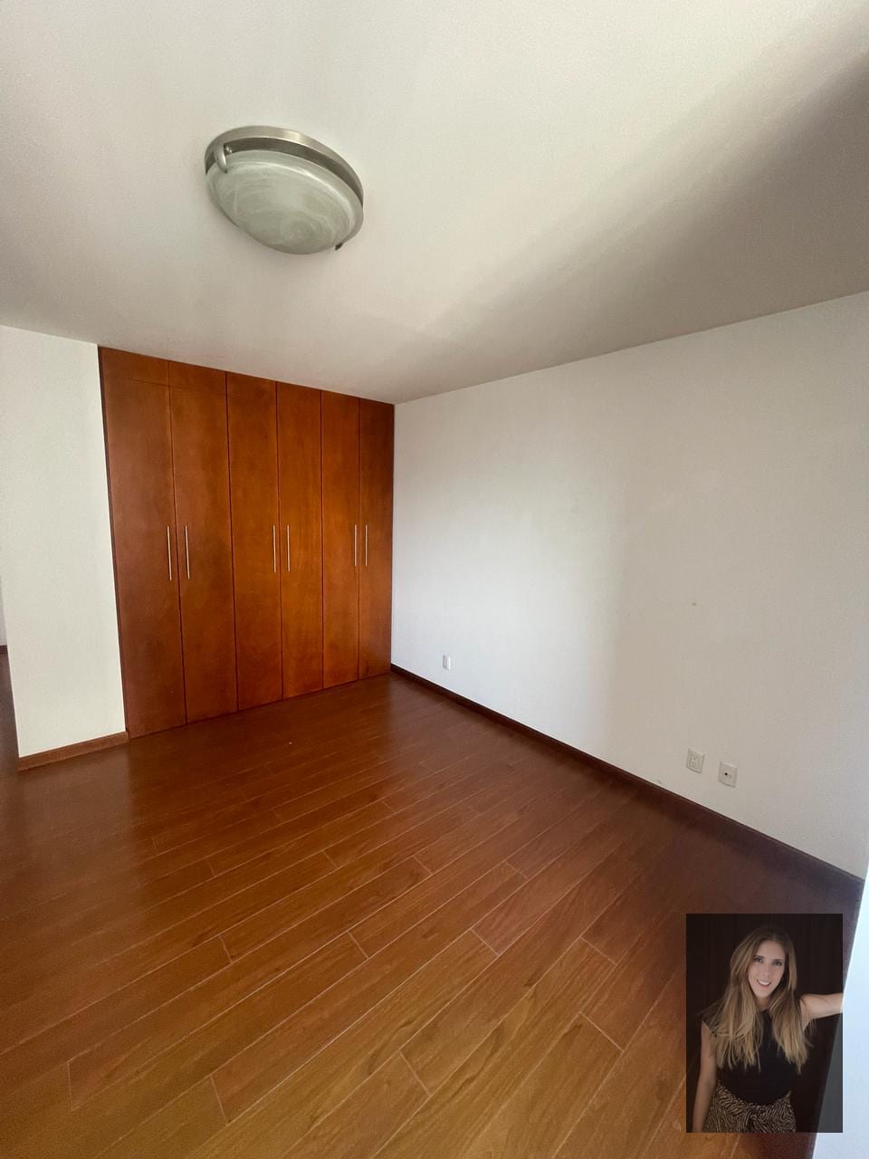 Apartamento en renta Edificio Botticelli zona 15 — Apartamento en Alquiler en Zona 15, Guatemala, Ciudad — foto 4 de 15