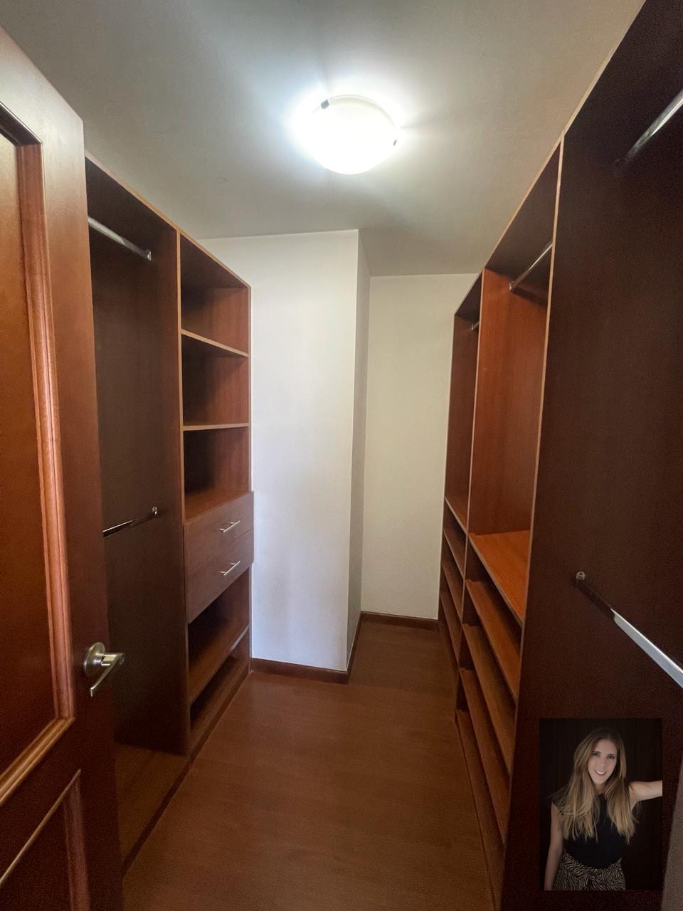 Apartamento en renta Edificio Botticelli zona 15 — Apartamento en Alquiler en Zona 15, Guatemala, Ciudad — foto 12 de 15