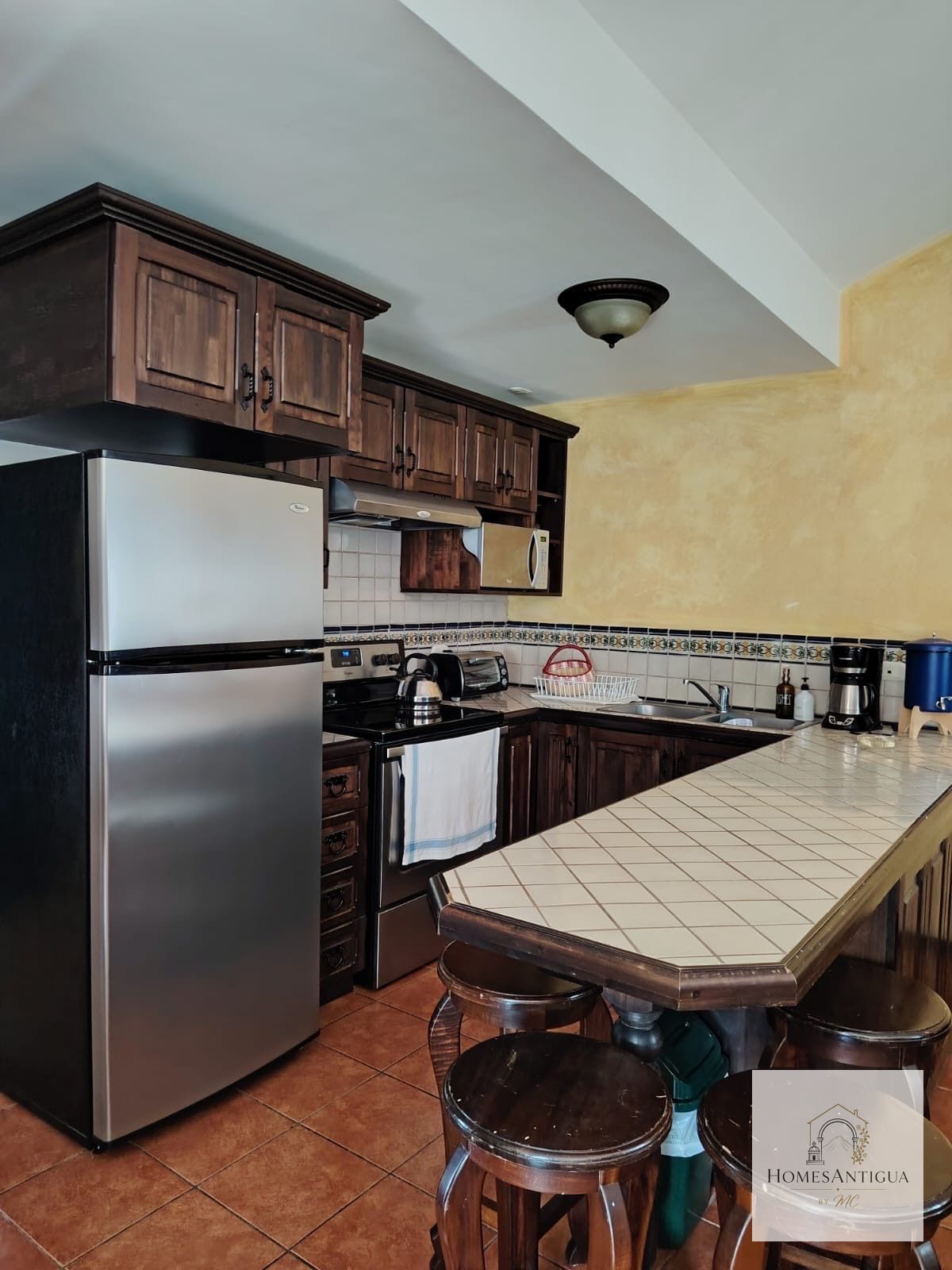 Venta de apartamento condominio San Juan del Obispo — Apartamento en Venta en Antigua, Sacatepéquez — foto 12 de 17