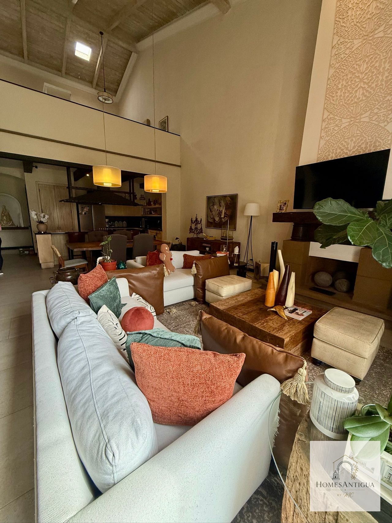 Loft en Venta Condominio El Monasterio — Apartamento en Venta en Antigua, Sacatepéquez — foto 2 de 15