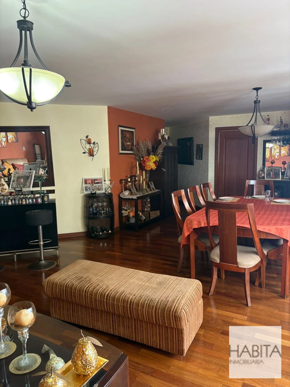 Amplio Apartamento en Venta en Las Gemas, zona 11 — Apartamento en Venta en Zona 11, Guatemala, Ciudad — foto 1 de 9