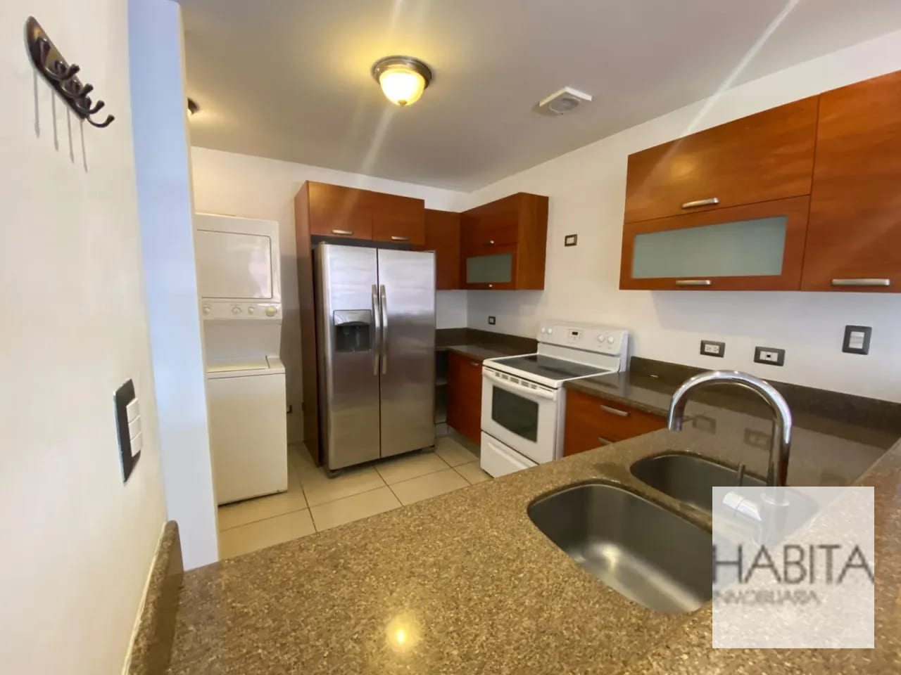Alquiler de apartamento en Torre Condesa — Apartamento en Alquiler en Zona 14, Guatemala, Ciudad — foto 5 de 10