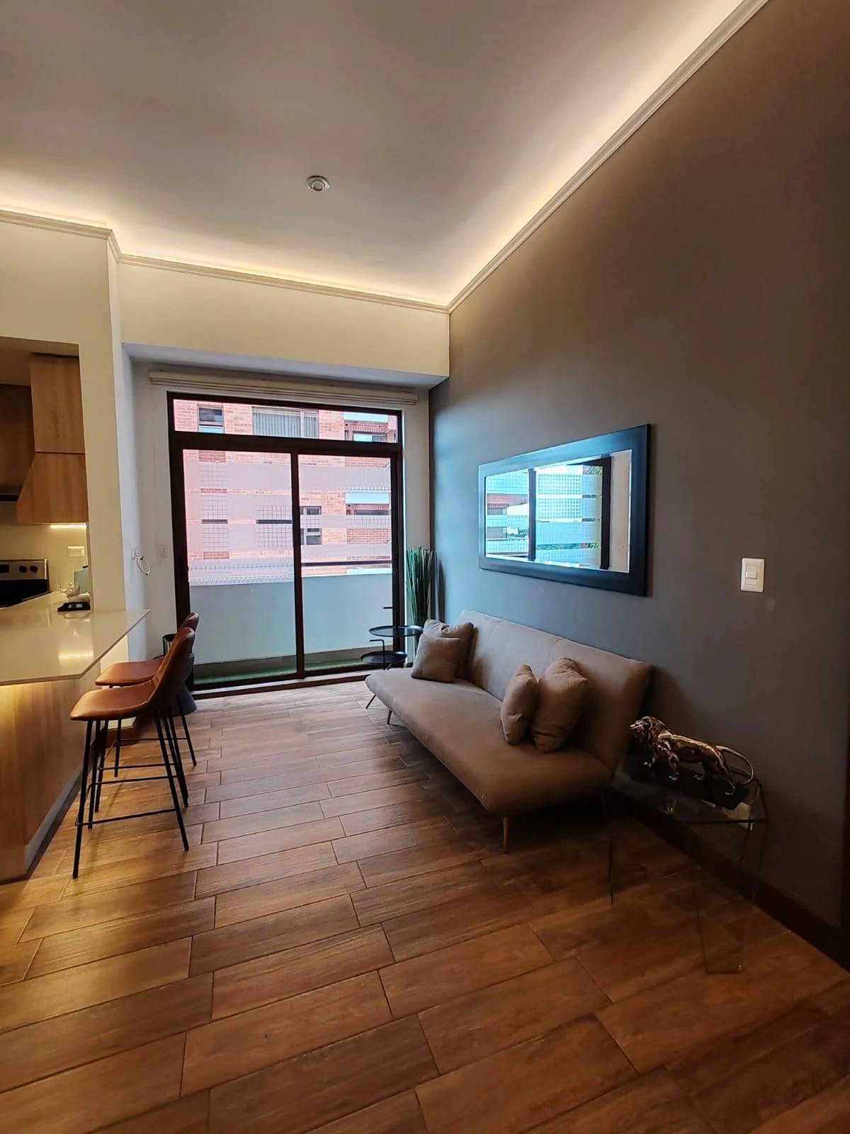 Apartamento en Renta Amueblado en Zona 10 — Apartamento en Alquiler en Salvattore, Zona 10, Guatemala, Ciudad — foto 1 de 6